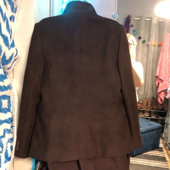 Vintage Levi’s Woman’s Suit! Blazer and Skirt Suit! Like NEW! - Picture 8 of 14